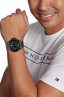 ���� �� 1710530 Tommy Hilfiger ���� �������