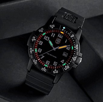 LUMINOX Leatherback SEA Turtle Giant
