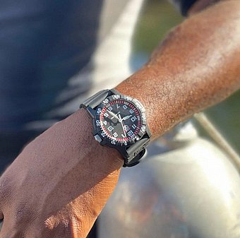 LUMINOX Leatherback SEA Turtle Giant