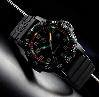 LUMINOX Leatherback SEA Turtle Giant