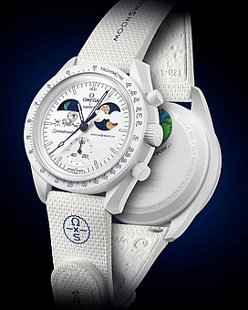 ���� �� ���� Swatch x Omega Moonswatch Mission To Moonphase Snoopy Moonshine Gold