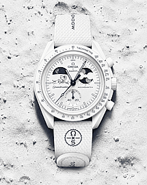 ���� �� ���� Swatch x Omega Moonswatch Mission To Moonphase Snoopy Moonshine Gold