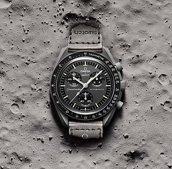 ���� �� ���� Swatch x Omega Moonswatch Mission To Mercory