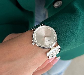 ���� ����� THE DUCHESSES MILAN