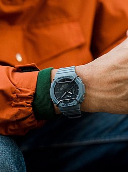 ���� �� ������ Casio GA-B2100C-9A ���� G-SHOCK