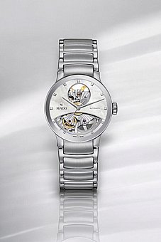 ���� ������ ������ �������  Rado R30248902 ���� ��������� Centrix Automatic Diamonds Open Heart