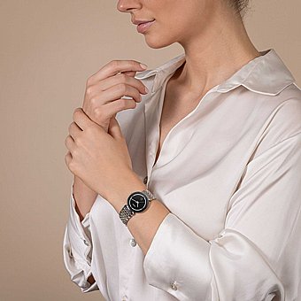 ����  ����  Rado Florence R48913163