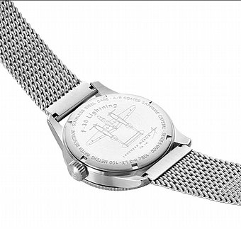 LUMINOX P-38 LIGHTNING� Black Mesh