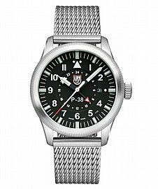 LUMINOX P-38 LIGHTNING� Black Mesh