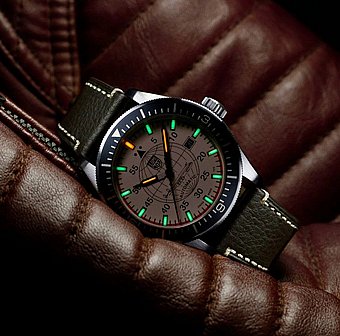 LUMINOX Air Automatic Constellation