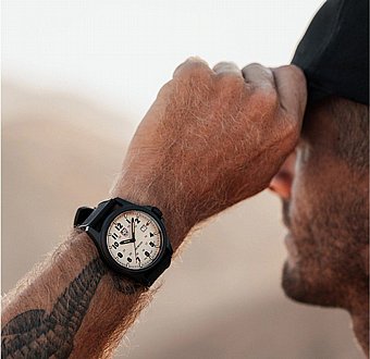 LUMINOX Atacama Field