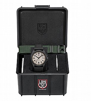 LUMINOX Atacama Field