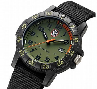 LUMINOX Leatherback SEA Turtle Giant