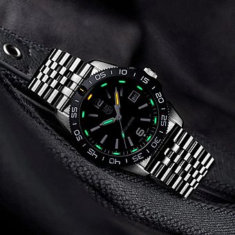 Luminox Pacific Diver Ripple  