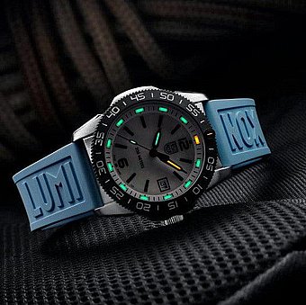 LUMINOX Pacific Diver Ripple