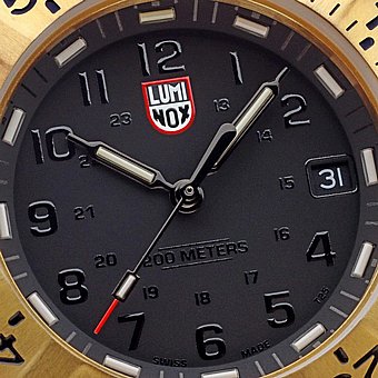 LUMINOX Navy SEAL Foundation